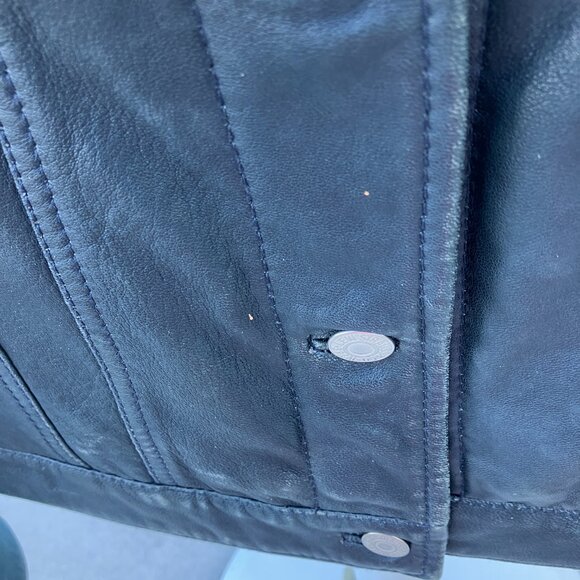 Levi's iconic supple leather trucker jacket in navy, size XS - Picture 7 of 9